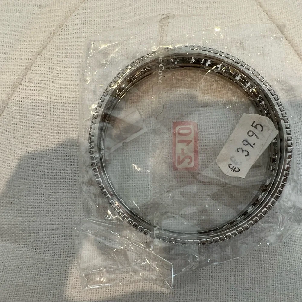 Silver-toned Rhinestone Statement Bangle | In Original Packaging - Picture 4 of 5